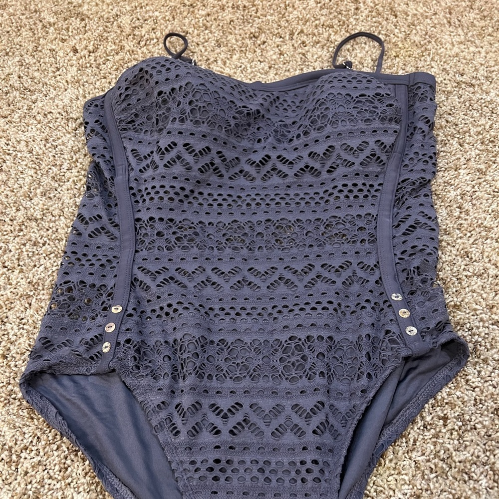 Women’s Bathing Suit